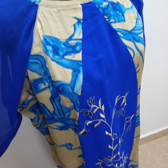 New long blue kurti - Picture 5 of 11